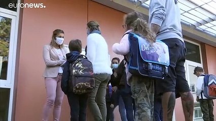 Covid-19 : la France va déployer 1,2 million de tests antigéniques dans les établissements scolaires