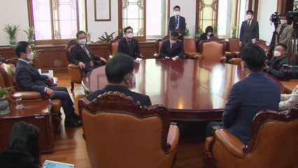 [뉴스큐] 국회의장 만난 여야 원내대표 날선 신경전 / YTN