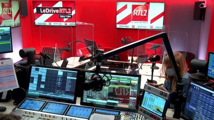 Angus Young d'AC/DC dans #LeDriveRTL2 (13/11/20)