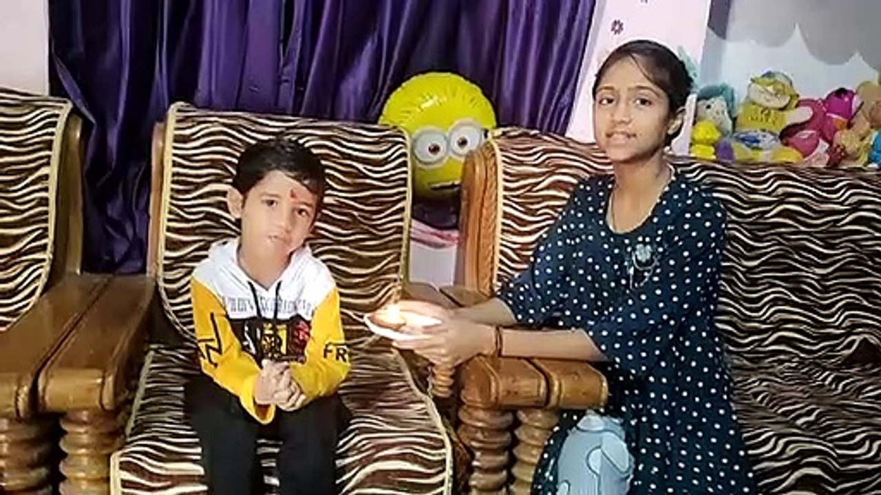 बहनों ने भाई दूज पर की भाइयों के दीर्घायु की कामना