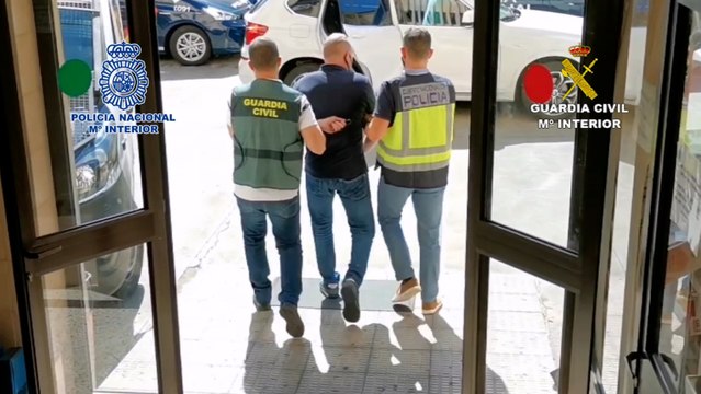 Detenido responsable ejecutivo de empresa que defraudaba con inversiones en criptomonedas