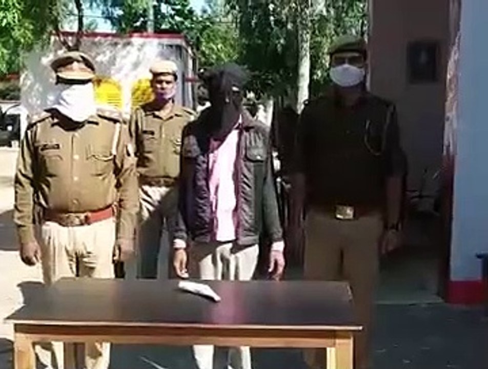 लखीमपुर खीरी- अवैध शस्त्र कारतूस सहित 1 अभियुक्...
