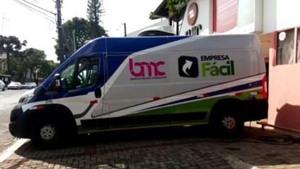 Banco da Mulher Cascavelense realiza atendimento gratuito em frente à Amic