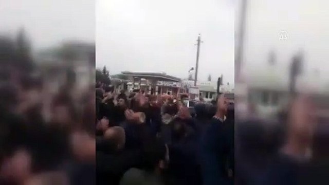 Azerbaycan Cumhurbaşkanı İlham Aliyev, cephe bölgesini ziyaret etti