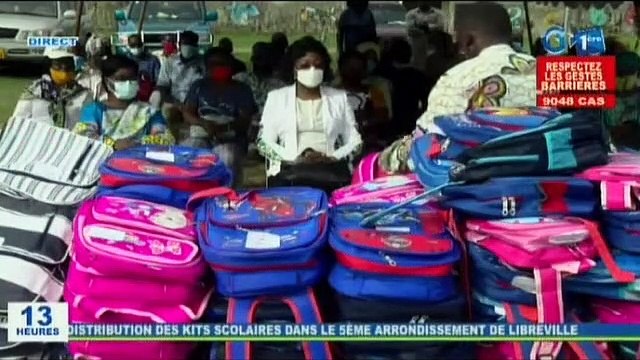 RTG/ Remise de kits scolaires aux familles des membres du bureau politique du Parti Démocratique Gabonais (PDG) de Libreville