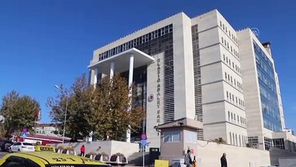 ELAZIĞ - Park halindeki otomobilde 10 kilo 700 gram uyuşturucu ele geçirildi