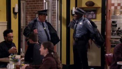 Mike & Molly - S05 Clip (English) HD