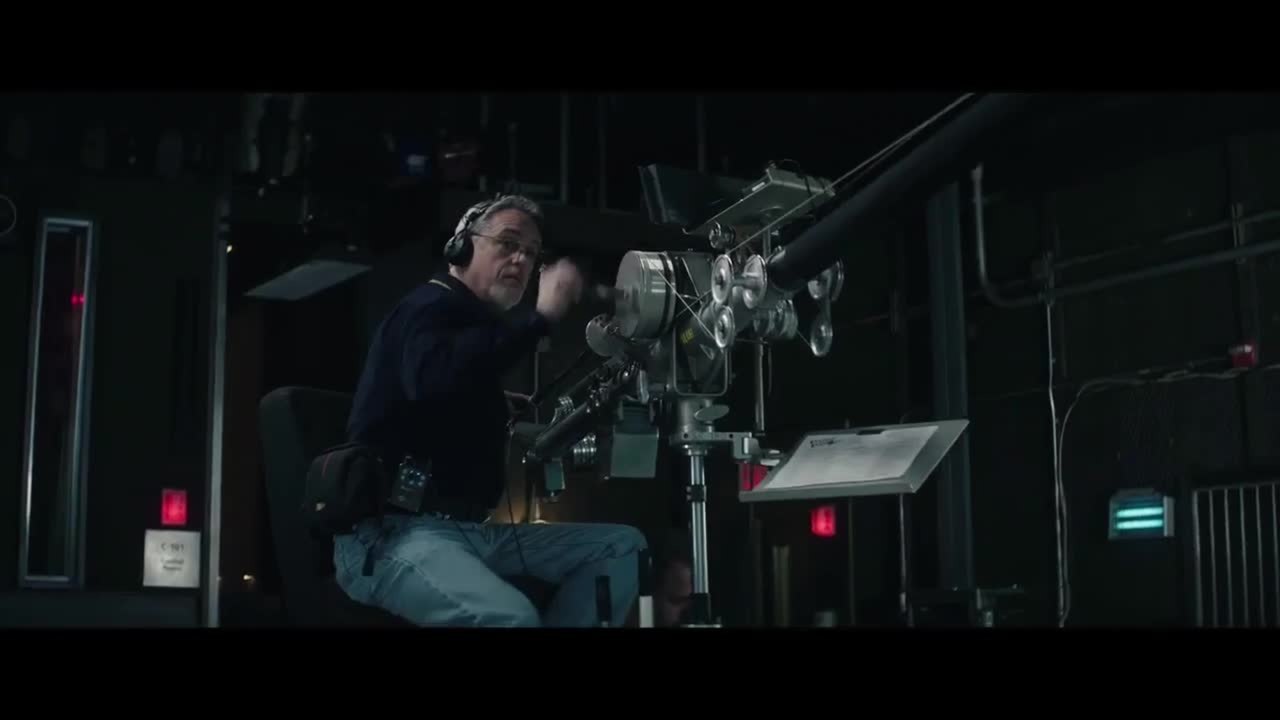 Money Monster - Clip Turn the cameras on (English) HD