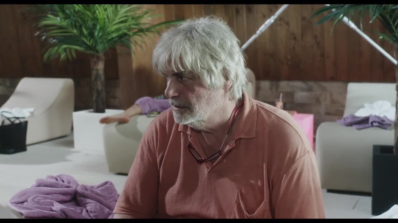 Toni Erdmann - Clip 2 (Deutsch)HD