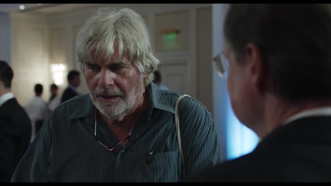 Toni Erdmann - Clip 1 (Deutsch)HD