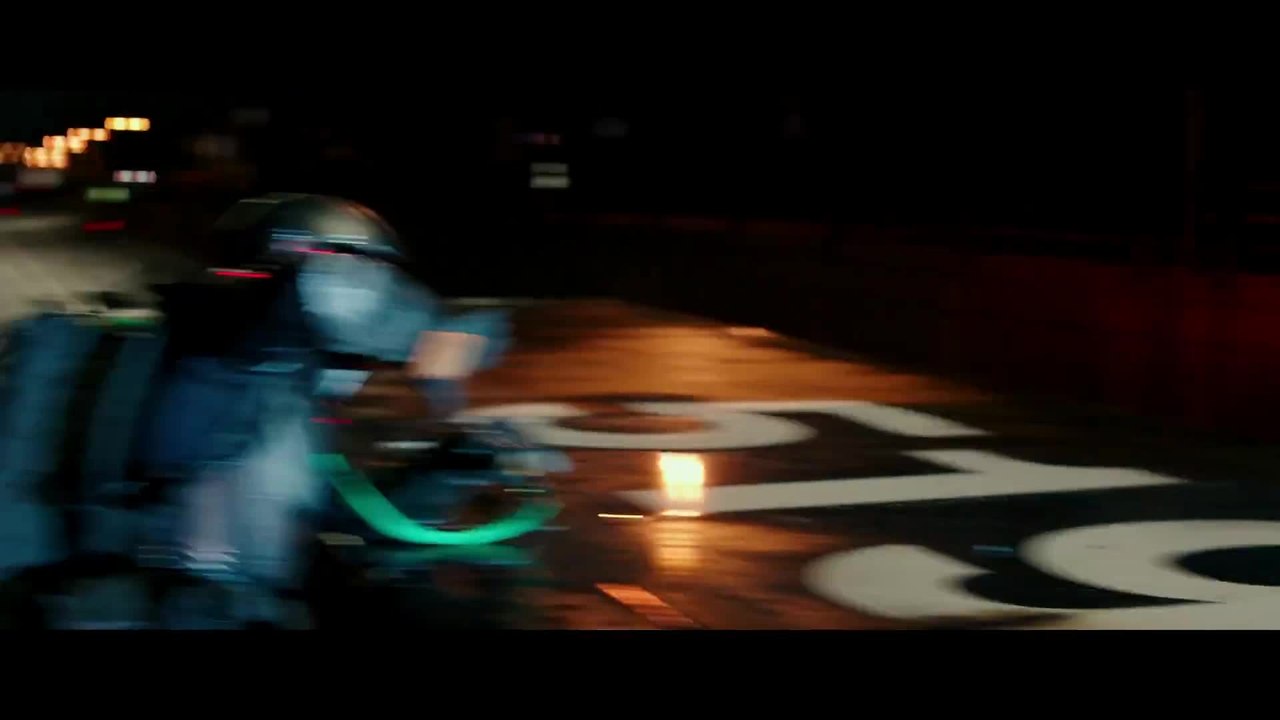 Teenage Mutant Ninja Turtles 2 - Clip Manhole Covers and Nunchucks (Deutsch) HD