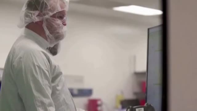 La farmacéutica Moderna se pone a la cabeza en la carrera por la vacuna contra el coronavirus