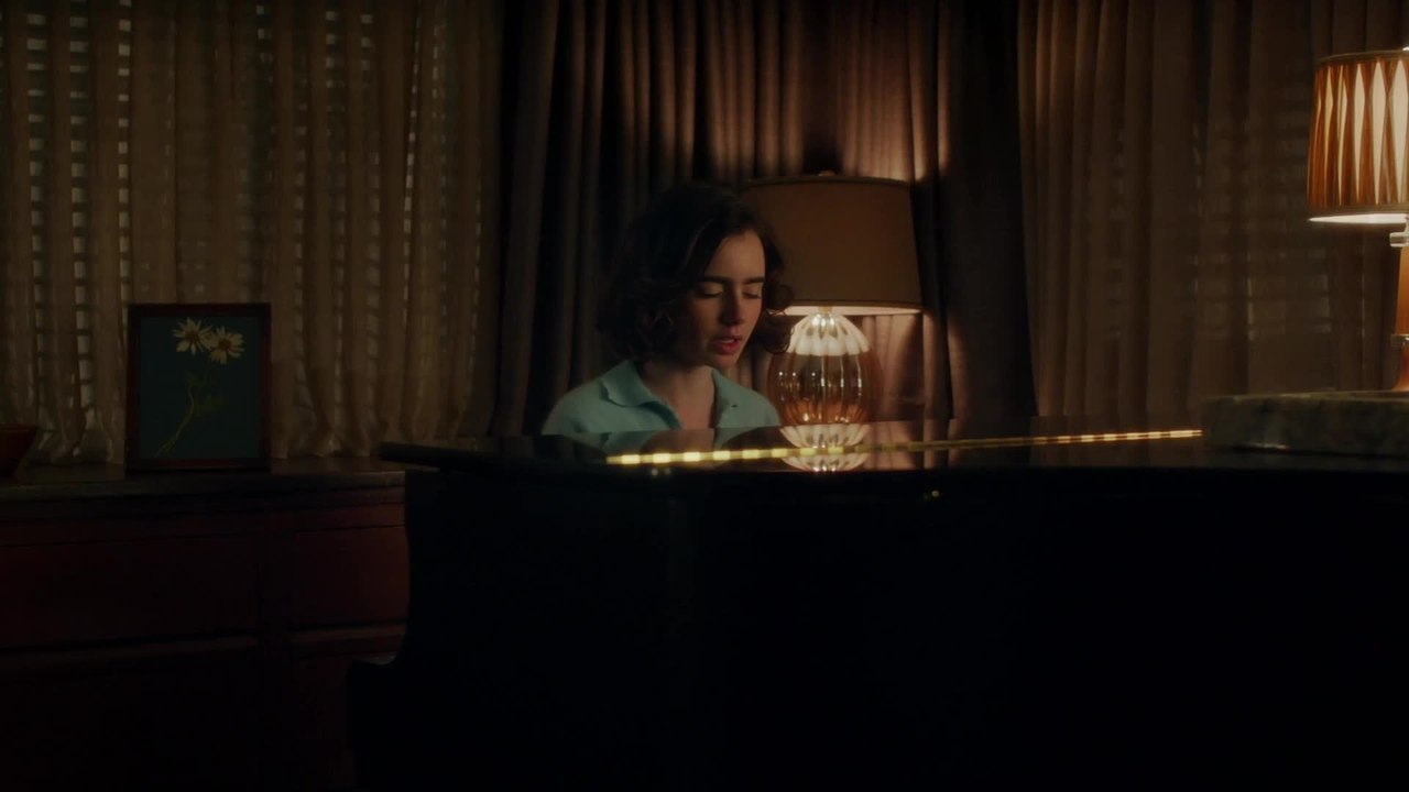 Rules Don't Apply - Clip Piano Kiss (English) HD