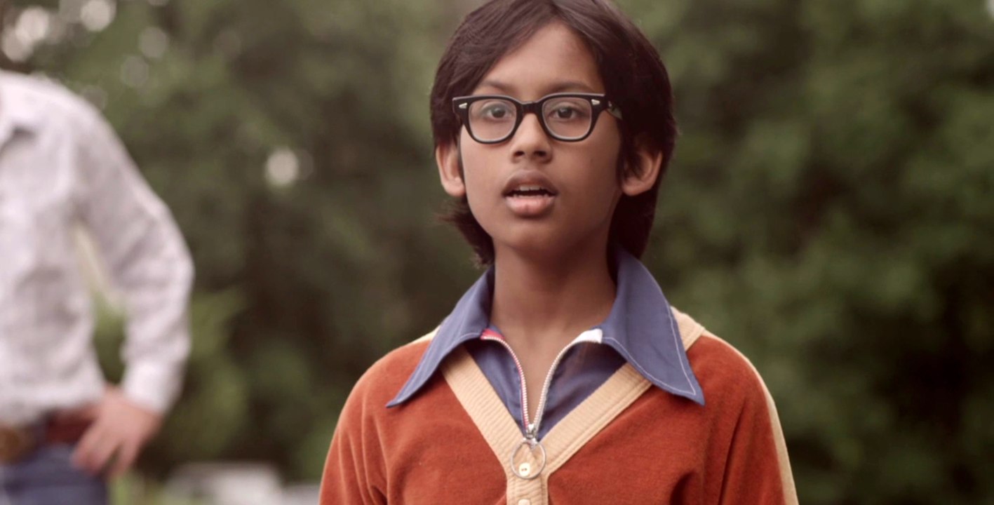 Growing Up Smith - Trailer (English) HD