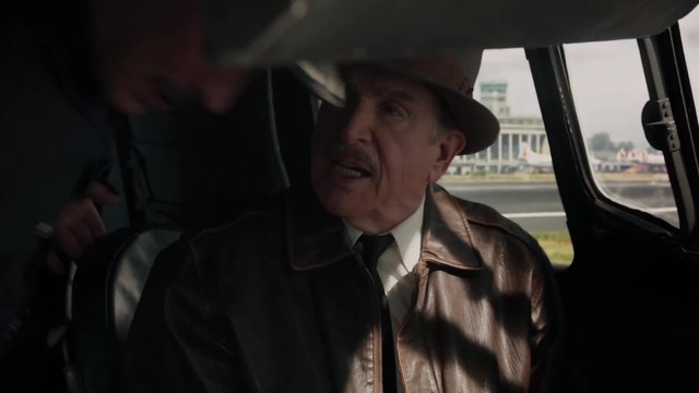 Rules Don't Apply - Featurette Director Warren Beatty (English) HD