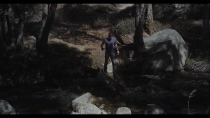 Silent Retreat - Clip Bear Trapped (English) HD