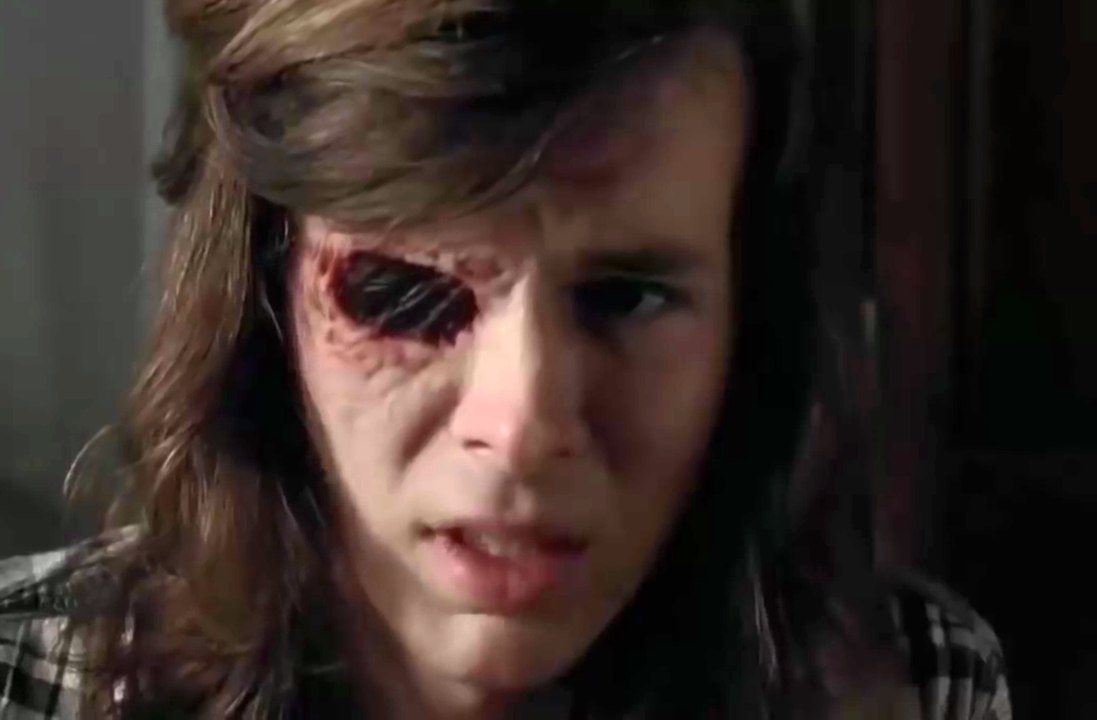 The Walking Dead  - S07b TV Spot Survive Negan (English) HD