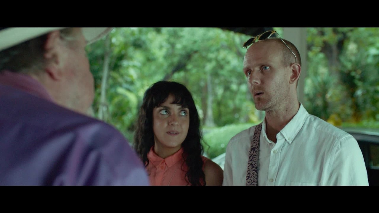 Der HunderteinjÃ¤hrige, der die Rechnung nicht bezahlte und verschwand - Clip 01 (Deutsch) HD