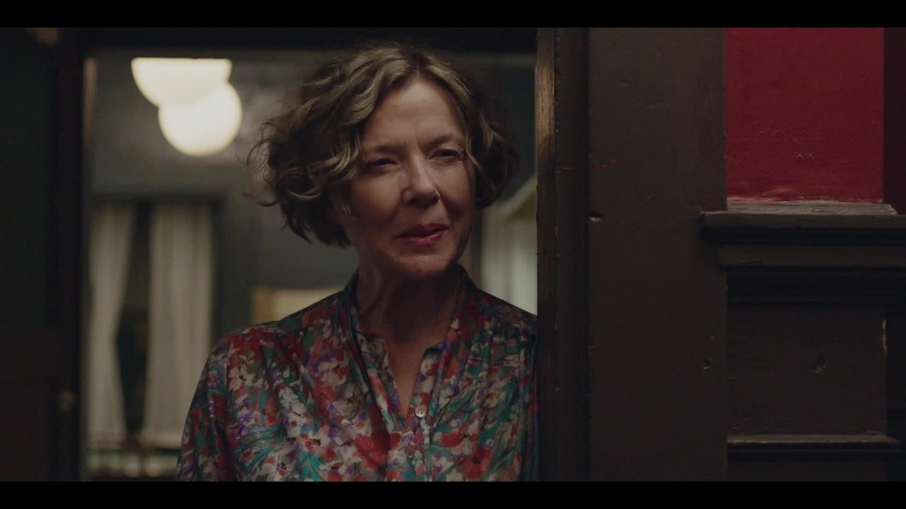 Jahrhundertfrauen - Clip Bist du glÃ¼cklich (Deutsch) HD