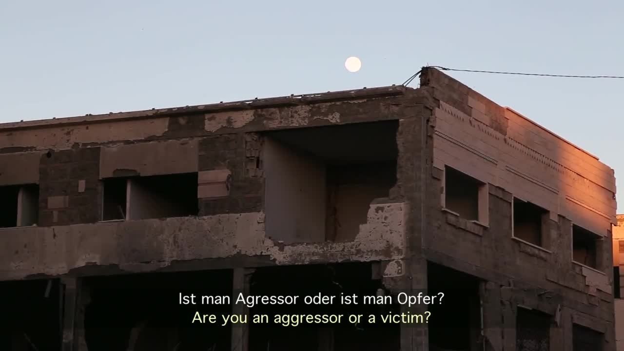 Blumen zwischen TrÃ¼mmern - Clip 3 (Deutsche UT) HD