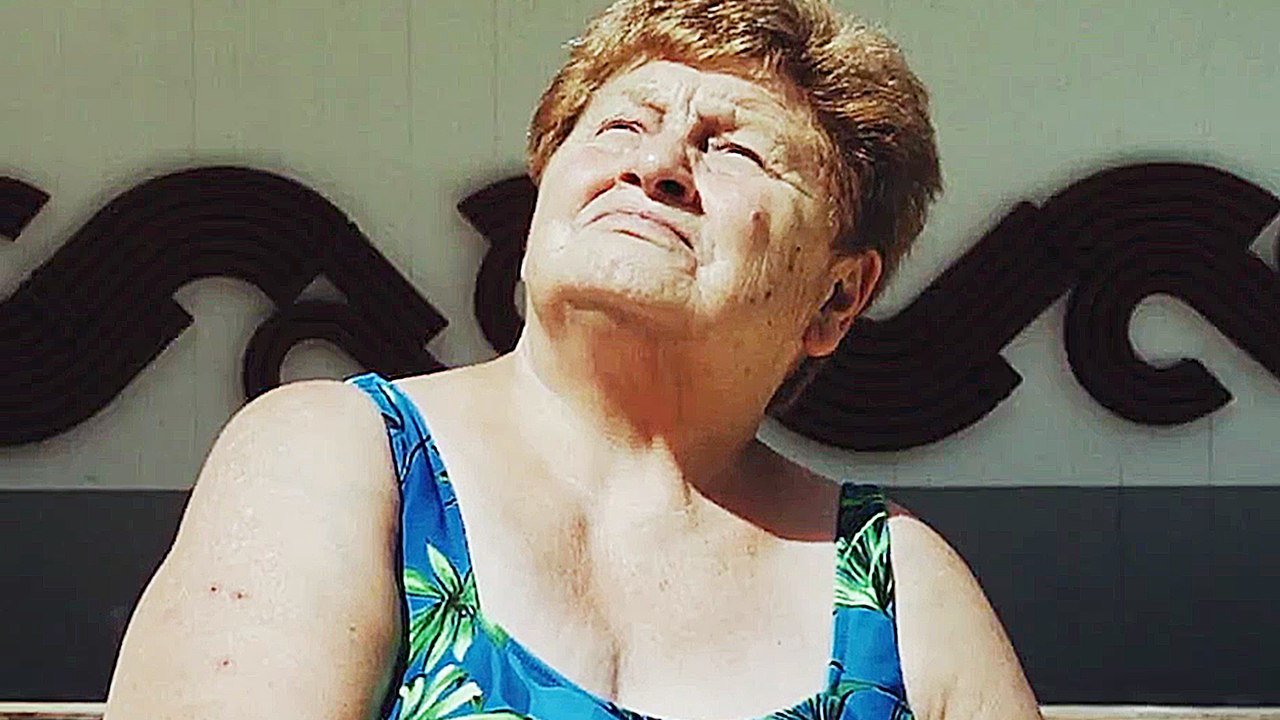 Parasol Mallorca im Schatten - Trailer (Deutsche UT) HD