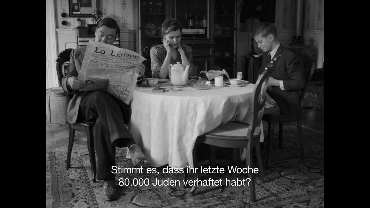 Paradies - Clip Polizeigeneral (deutsche UT)