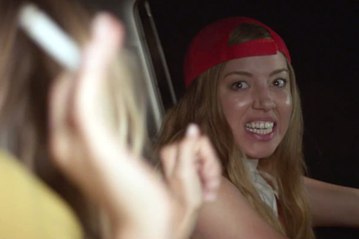 Ingrid Goes West - Red Band Trailer 2 (English) HD