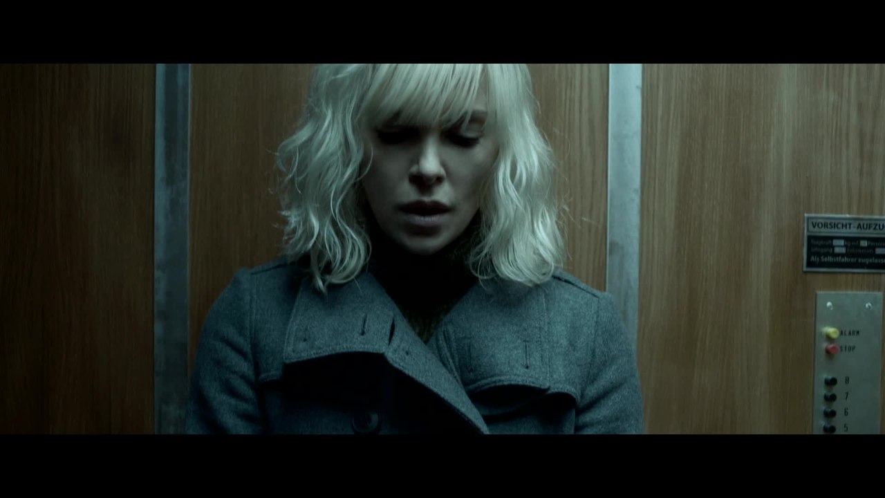 Atomic Blonde - Clip 05 Treppenkampf (Deutsch) HD