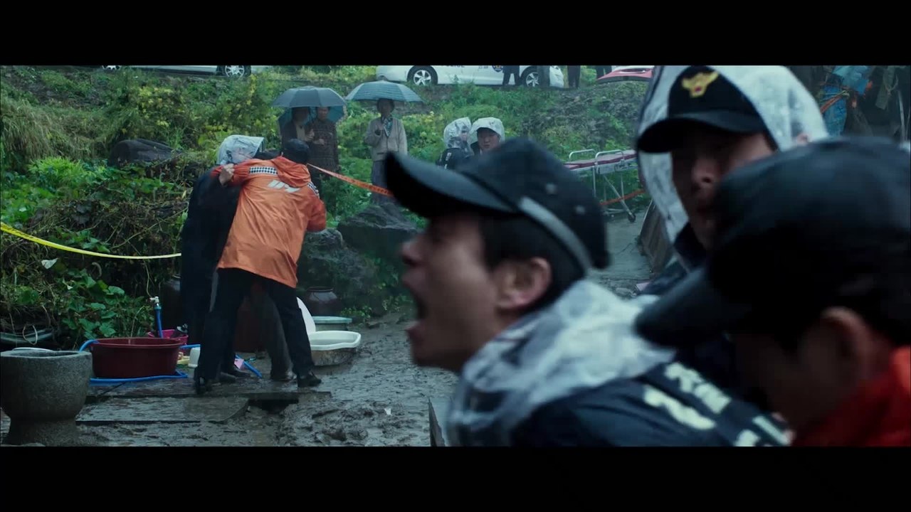 The Wailing - Clip Der erste Fund (Deutsch) HD