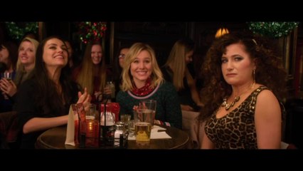 Bad Moms 2 - Clip Date with Santa (English) HD