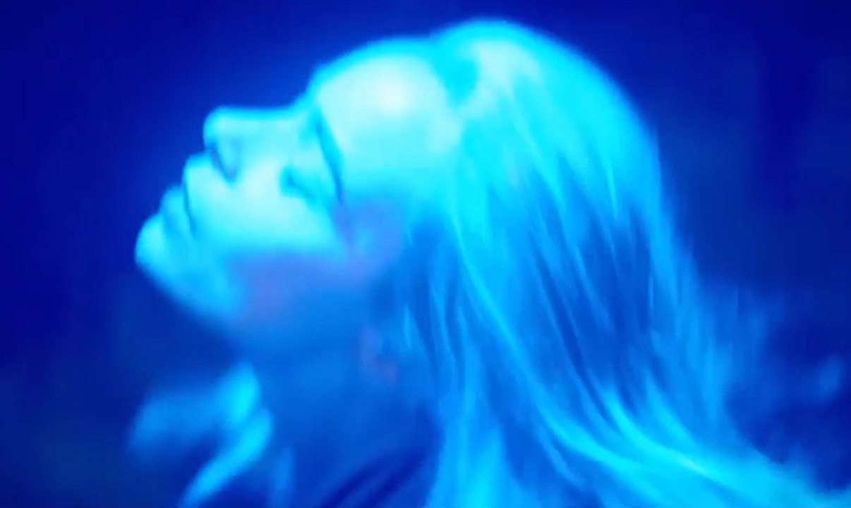 Ein Engel verschwindet - S01 Trailer (Deutsch) HD