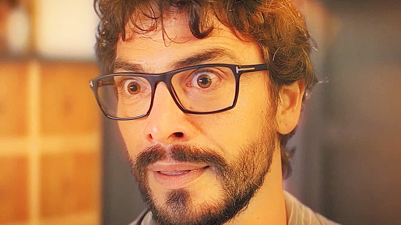 Ailecek Saskiniz - Trailer (Deutsche UT) HD