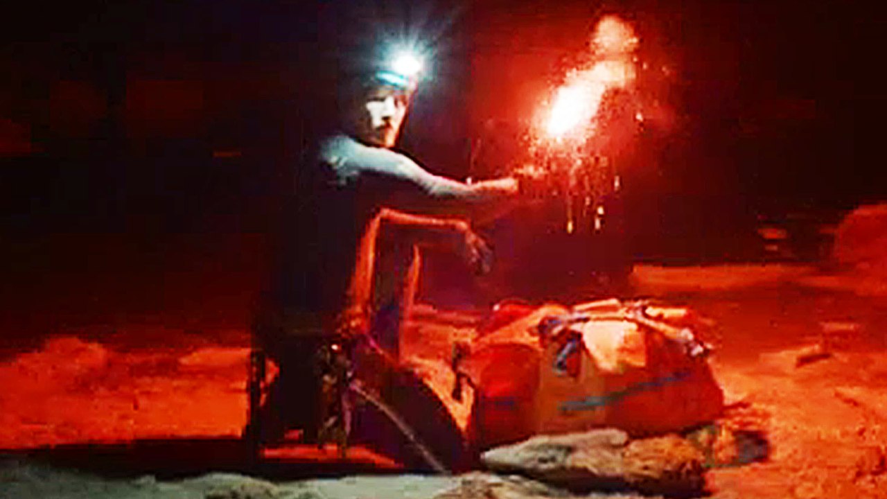 Cave - Trailer (Deutsch) HD