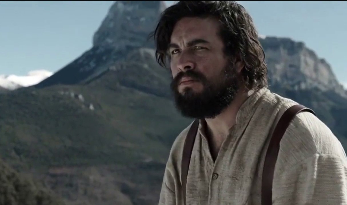 Bajo la piel de lobo - Trailer (Spanish) HD