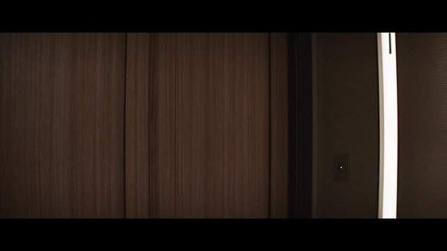 Skyscraper - Clip Will says goodbye to Sarah and the kids for the day (English) HD