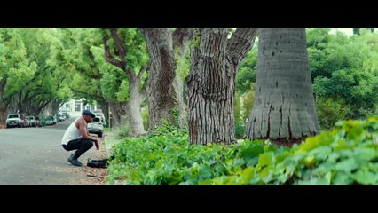 A Star Is Born - Clip A Way Out (Deutsche UT) HD