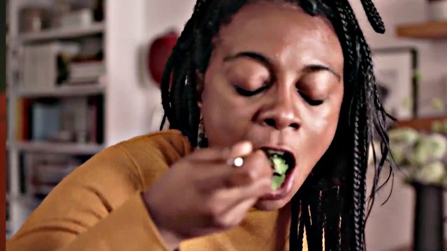 Salt, Fat, Acid, Heat - Trailer (English) HD