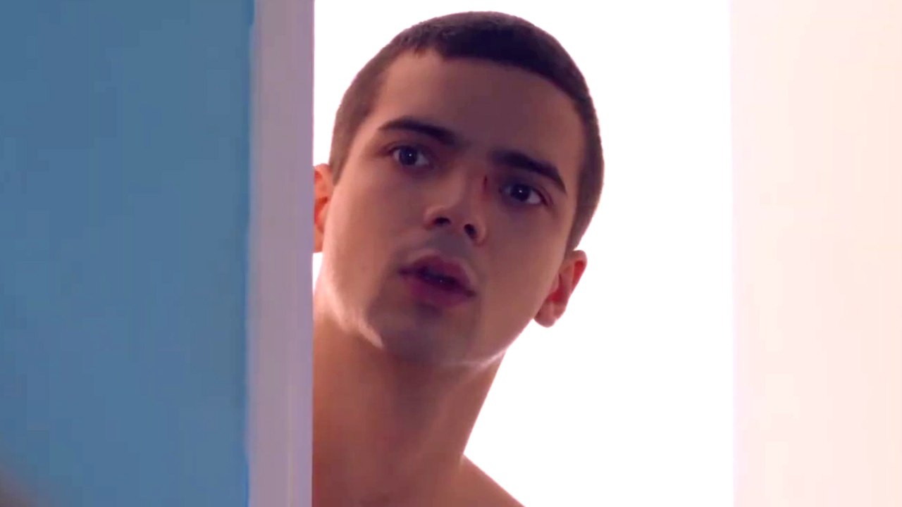 Der flÃ¼ssige Spiegel - Trailer (Deutsche UT) HD