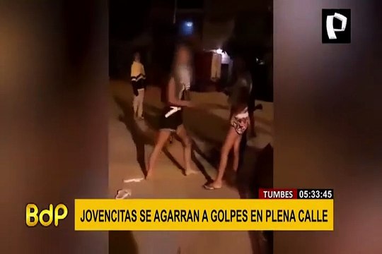 Tumbes: menores se pelean en plena calle y ante transeúntes