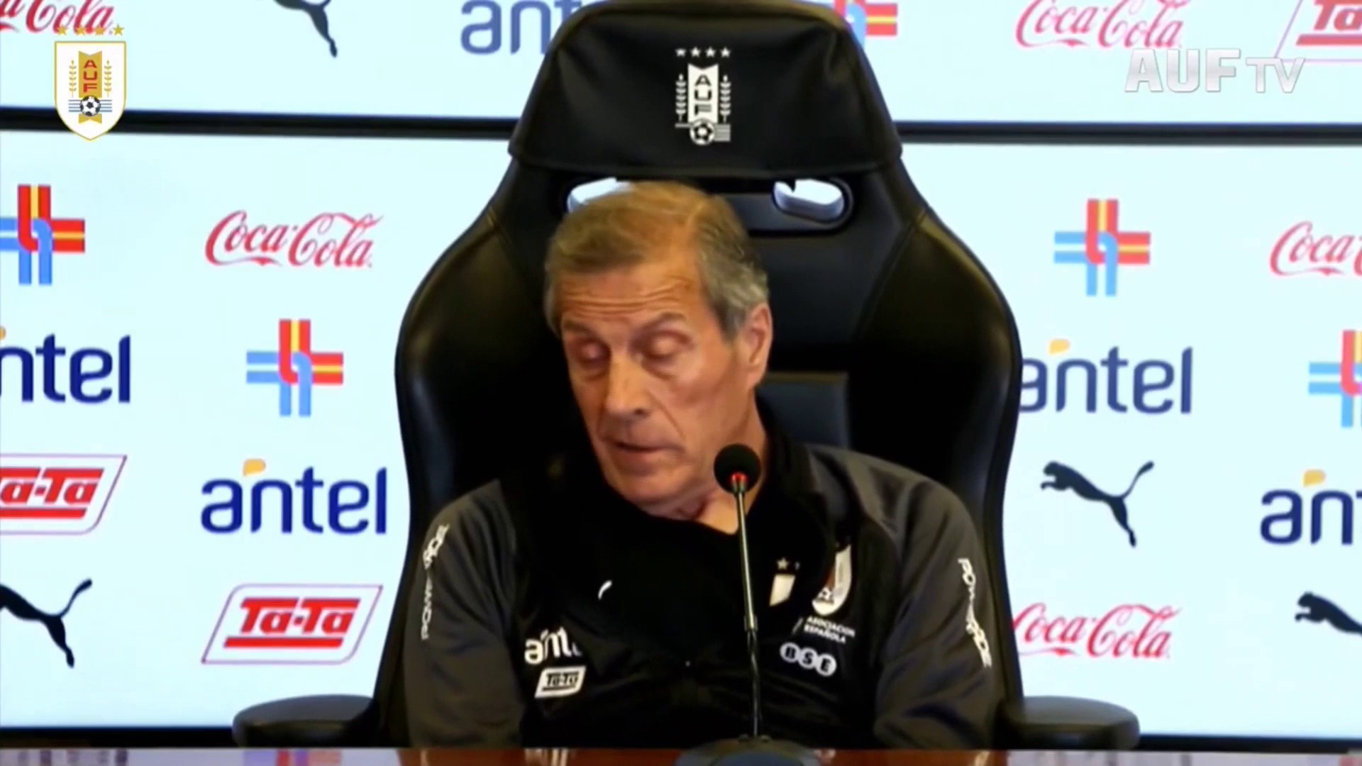 Tabárez y el reto de Uruguay ante Brasil