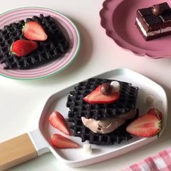 1 Minutes Recipes - Chocolate cream waffle