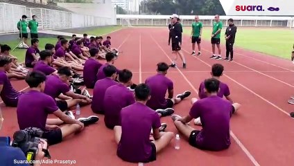 Hadir di Latihan Kedua Timnas U-19, Ketum PSSI Peringatkan Pemain Hal Ini