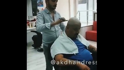 You can't stop laughing to see this .