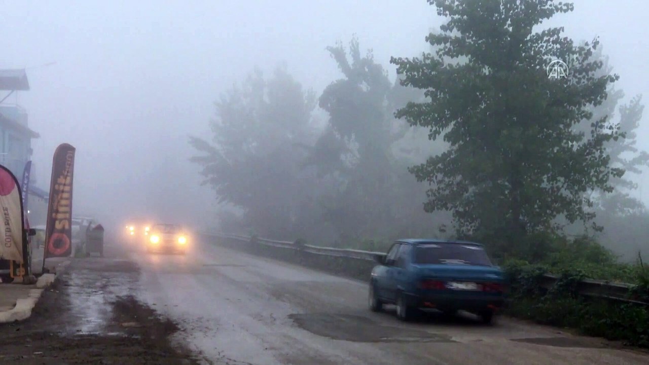 SAKARYA-KOCAELİ - Doğu Marmara ve Batı Karadeniz'de sis etkili oluyor
