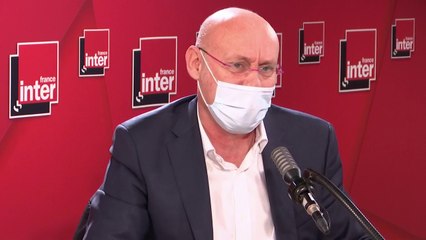 "Pour faire revenir les gamins dans le monde du sport, ça va être compliqué" (Bernard Laporte)