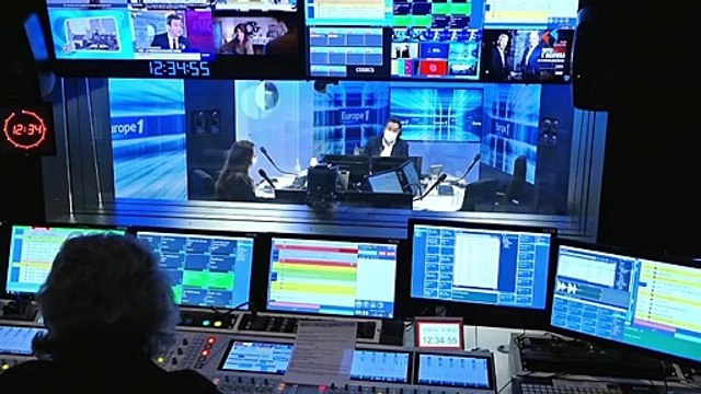 Passe d'armes entre Véran et Wauquiez sur des tests massifs en Auvergne-Rhône-Alpes