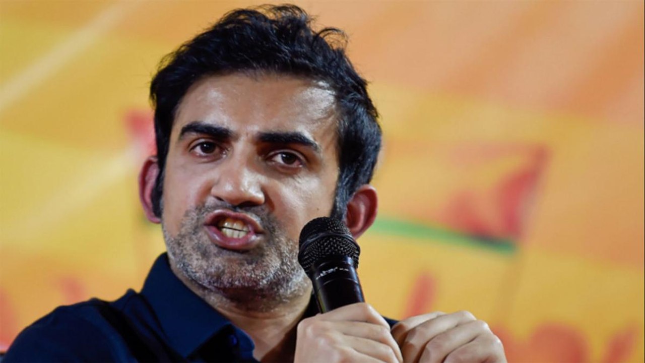 Gautam Gambhir slams Kejriwal govt on rising Corona cases