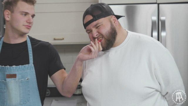 Feed Willie - Semifinals: Vibbs and Large vs. Chef Donny and Big Ev