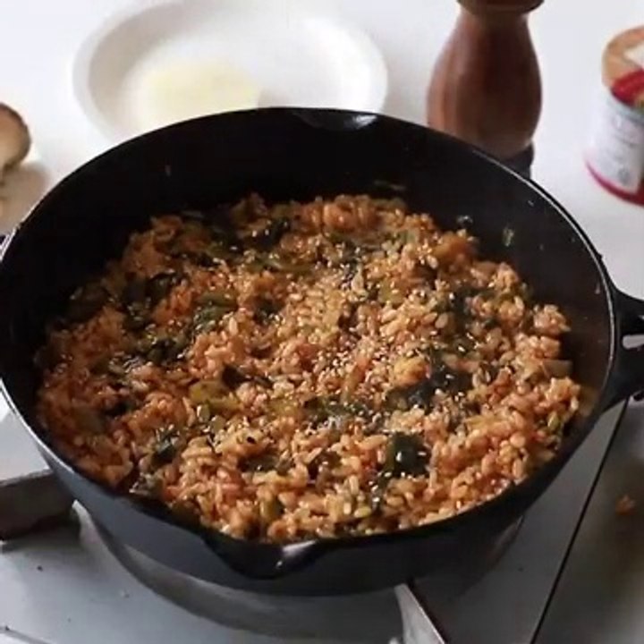 1 Minutes Recipes - Beef & Kimchi Fried Rice