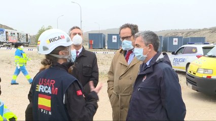 Enrique López asiste al simulacro de intervención en un terremoto